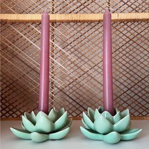 Lotus tealight holders